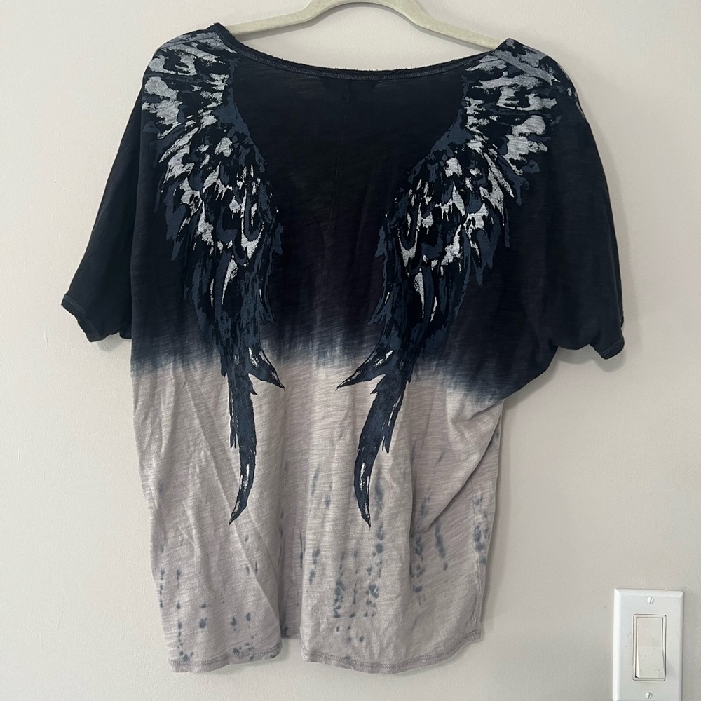 Rock & Republic Black and Gray Wing Design Shirt - Picture 5 of 6